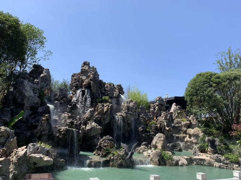 鸿通园
